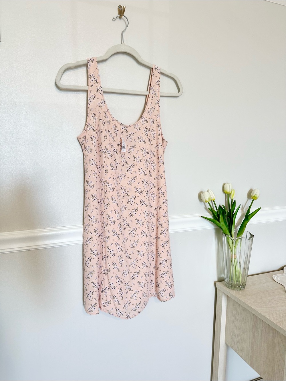 American Eagle Pink Floral Smocked Back Mini Dress Women’s Size Small NWT - Picture 2 of 6